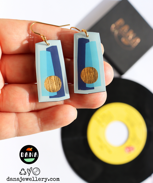 Gilli Earrings - Blue, Gold