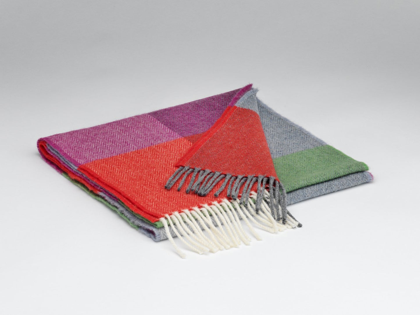 MCNUTT LAMBSWOOL CHECKERED Scarf and Tube Range
