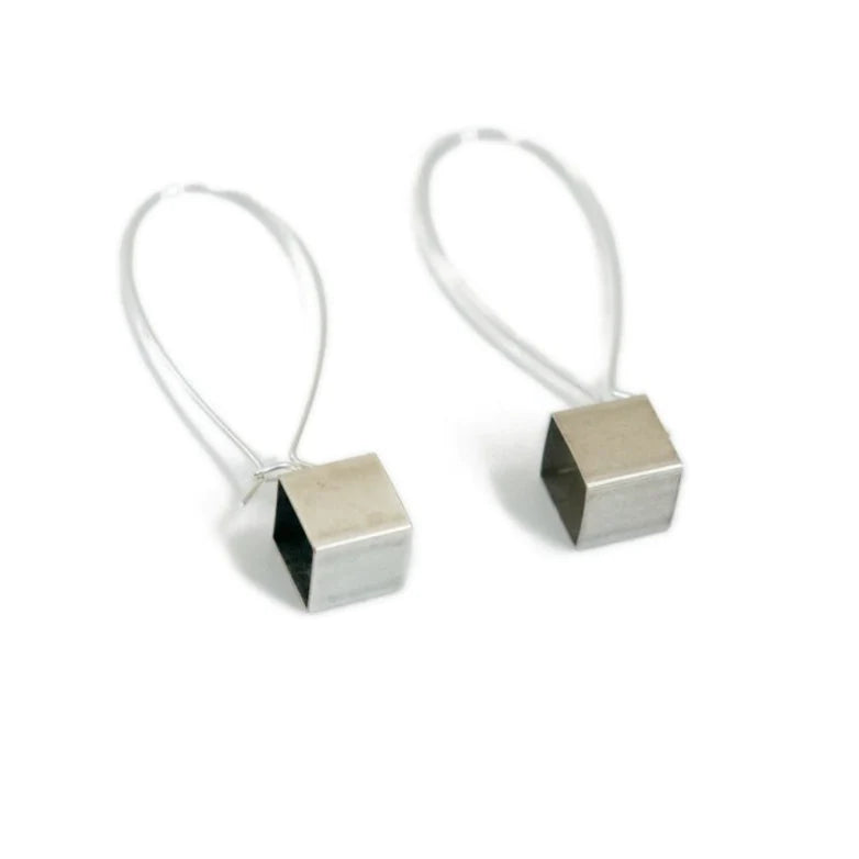 Pia Earrings