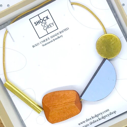 Multishape Necklace in Lilac, Brass and Wood