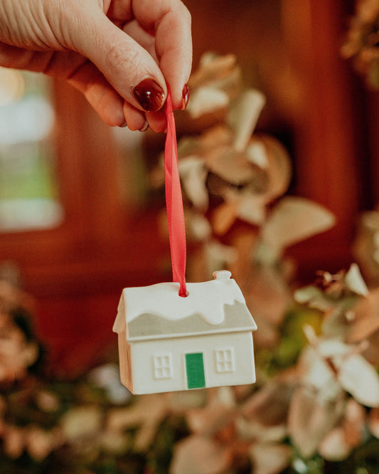 Cosy Wee Cottage Ceramic Christmas Decoration