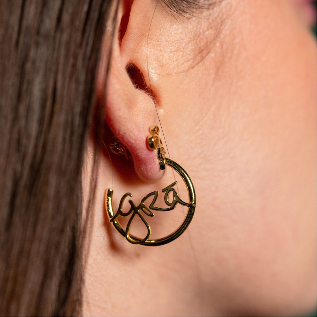 Grá Beag Hoop Earrings Gold