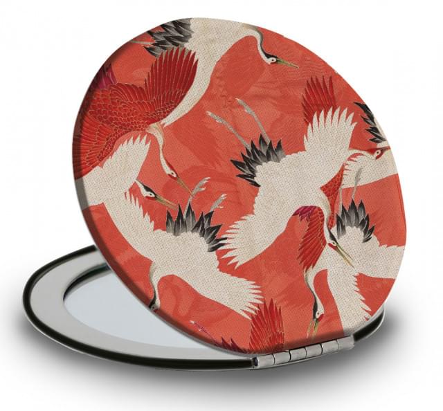 Travel mirror: Woman Haori with Red and White Cranes, Collection Rijksmuseum Amsterdam