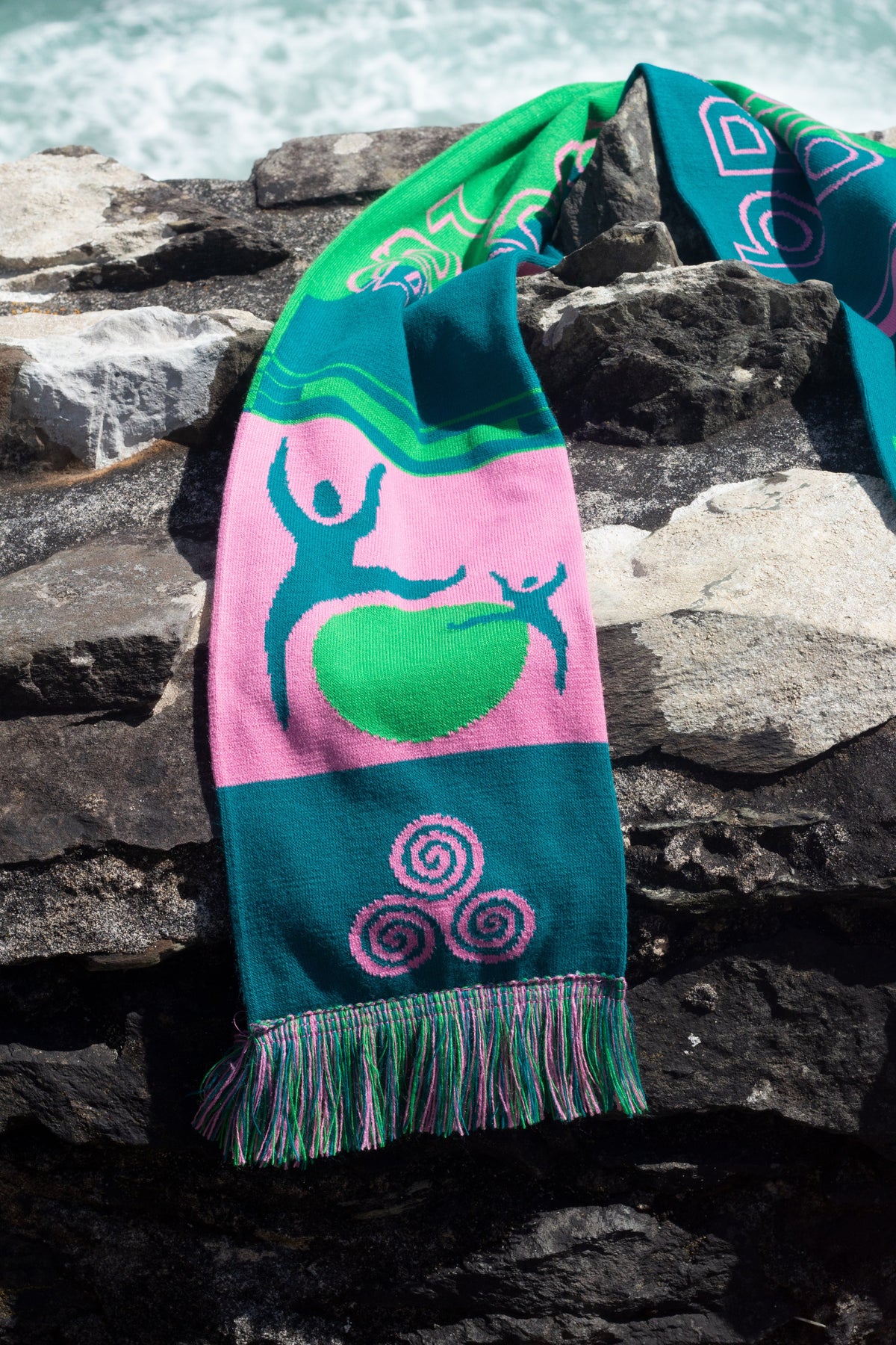 Breacadh an Lae Scarf